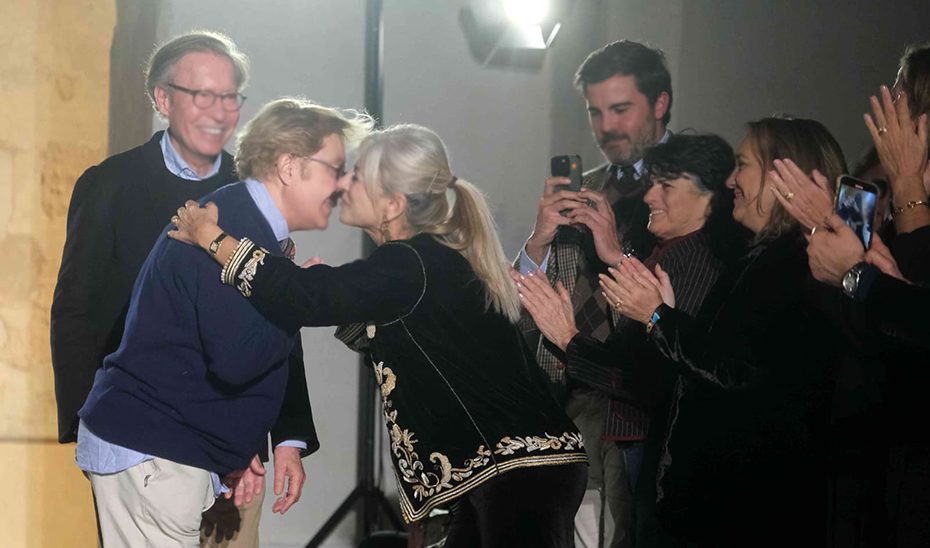 Cultura reivindica con un desfile el papel de Victorio y Lucchino en la internacionalización de la moda andaluza