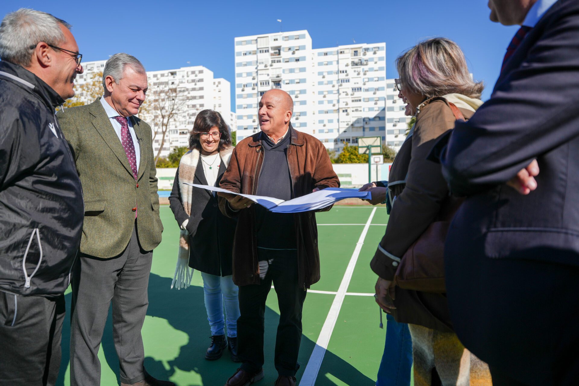 El Gobierno de Sanz renovará los baños del CEIP Hermanos Machado, de 1977, y se unen a los 14,9 millones de euros que el Ayuntamiento tiene en marcha en estos momentos en los colegios