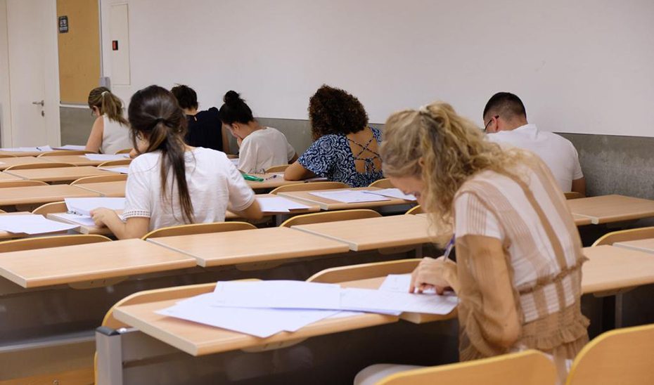 La Junta convocará 1.500 plazas del cuerpo de Catedráticos, la primera oferta en más de 20 años