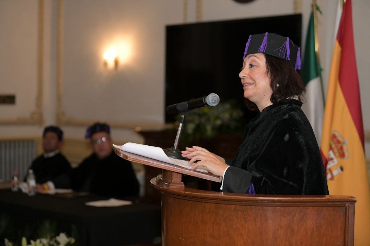 La profesora Pastora Moreno, nombrada Doctora Honoris Causa por la Universidad de Chihuahua