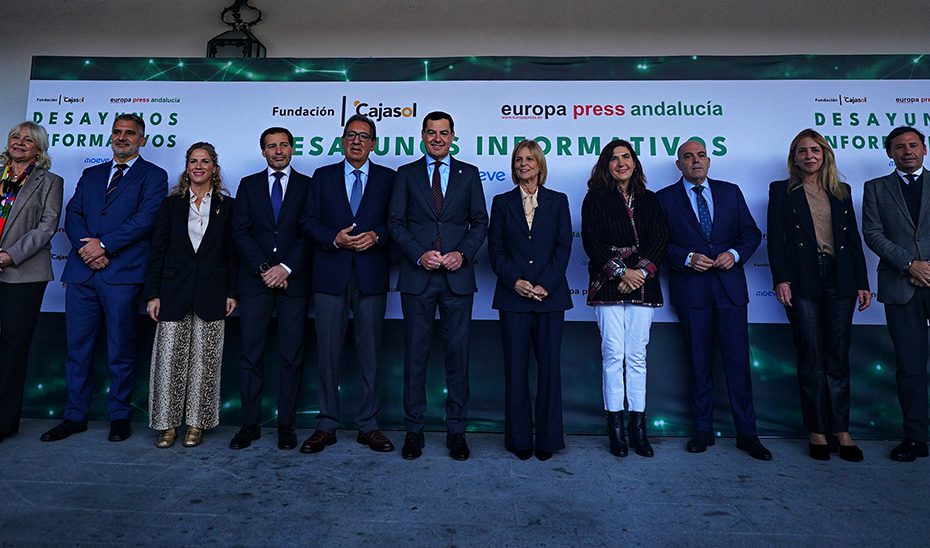Moreno revela que, a final de año, Andalucía tendrá por primera vez más autónomos que parados