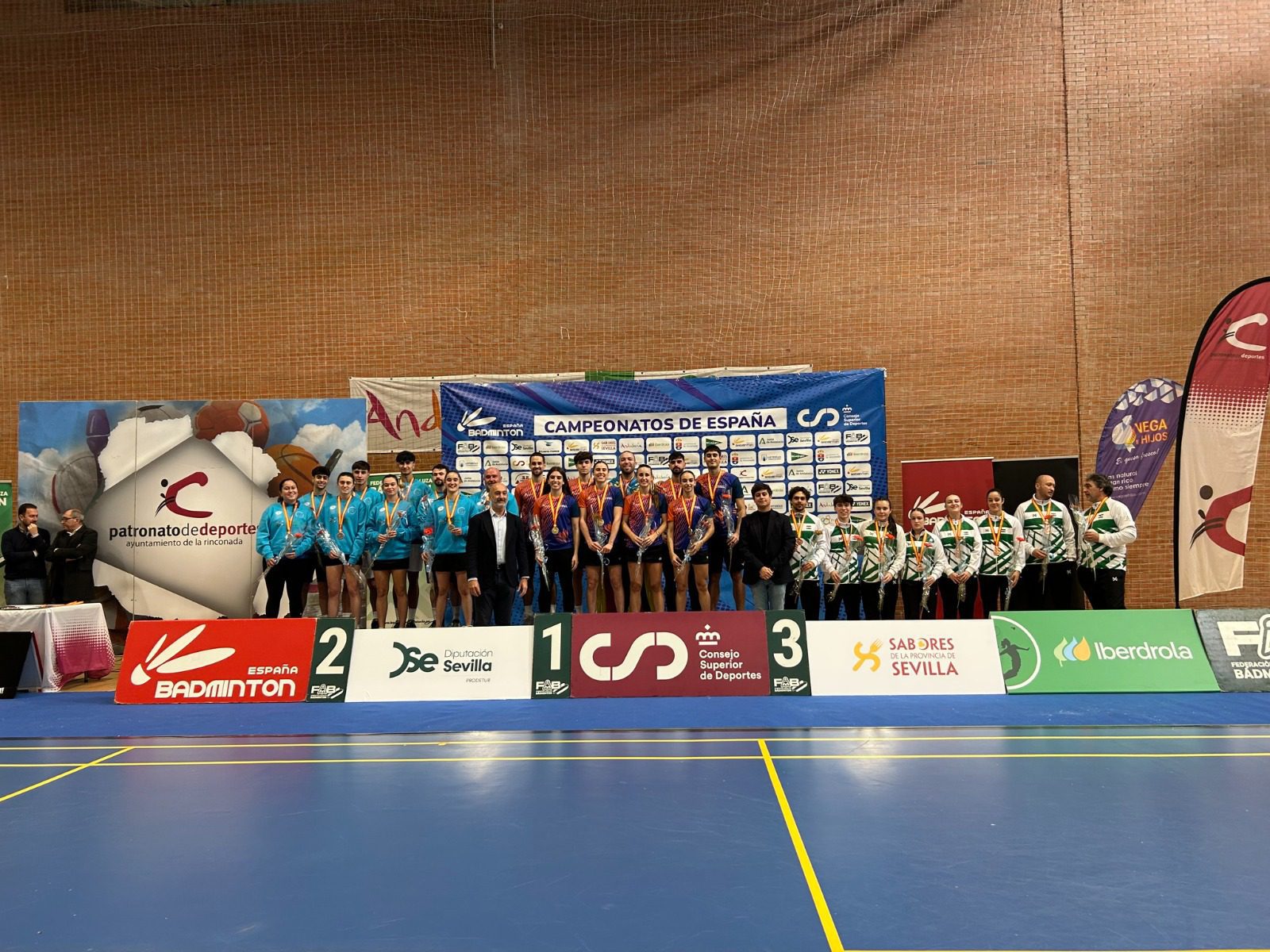 Casimiro Fernández en la emocionante final en la que la Comunidad Valenciana se impuso en el CESA Absoluto de Bádminton