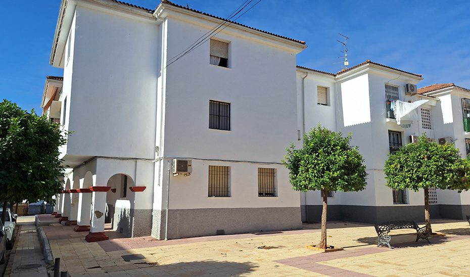 Licitada por 1,8 millones la rehabilitación de 90 viviendas públicas en alquiler en Puente Genil