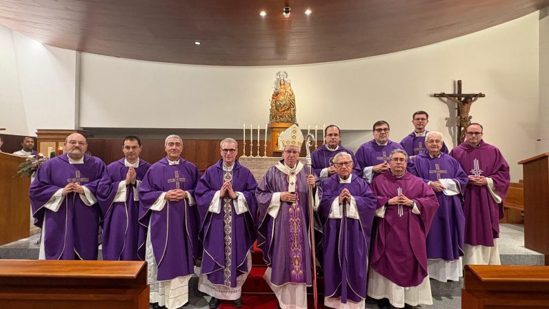 A las puertas de la Navidad, los alumnos de la Facultad de Teología y los seminaristas de Sevilla celebran juntos la Eucaristía