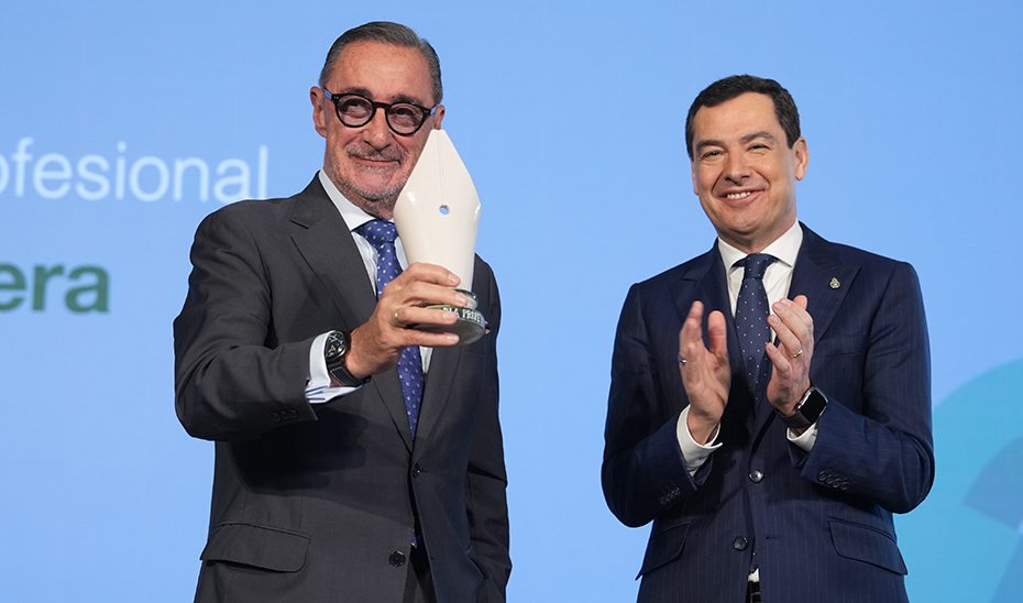 Moreno, a los periodistas: “En el mundo en que vivimos, la sociedad os necesita más que nunca”