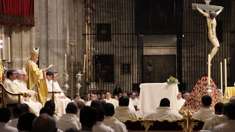 Monseñor Saiz Meneses clausura el Año Jubilar 2025: “No apaguéis la llama, seguid siendo peregrinos de esperanza”