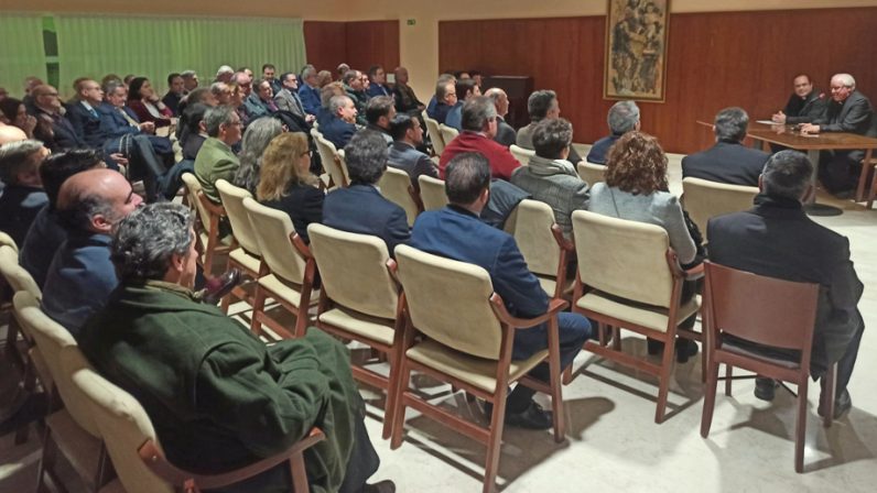 El Seminario agradece la colaboración de las hermandades en el sostenimiento de los seminaristas