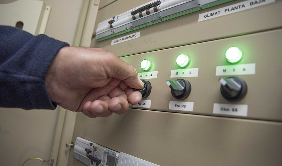 La agilización de infraestructuras eléctricas en el sur de Sevilla y la Costa del Sol, asignada a la UAP