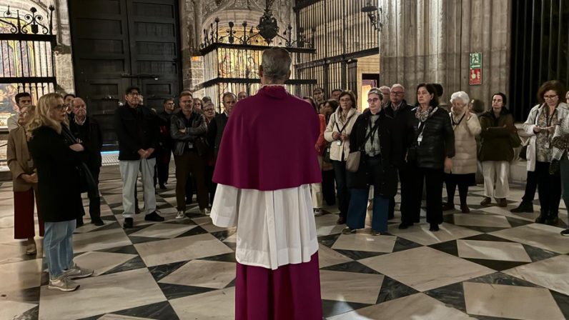 La Catedral de Sevilla impulsa un itinerario catequético sobre la santidad