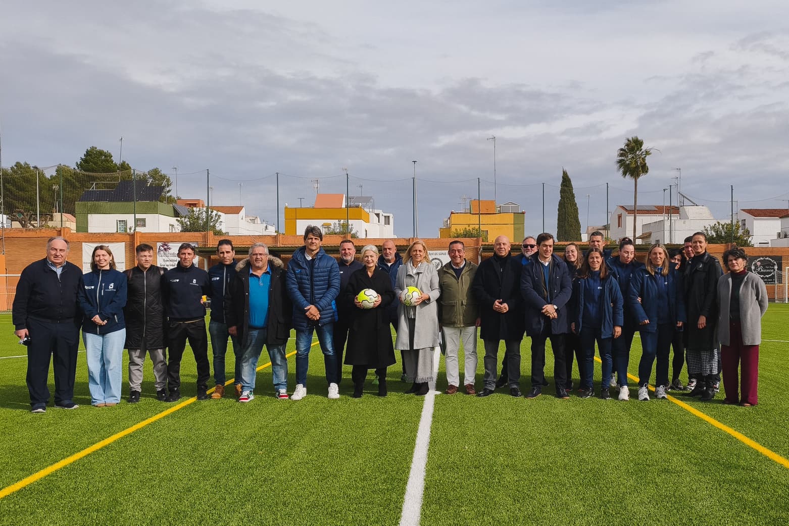 VISITA DE LA CONSEJERA PATRICIA DEL POZO AL ESTADIO JOSÉ ACEVEDO ‘PEPITO’