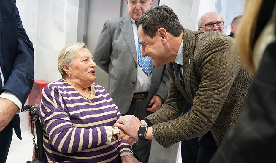 Andalucía pone en marcha un centro de referencia nacional para atender a pacientes con Parkinson