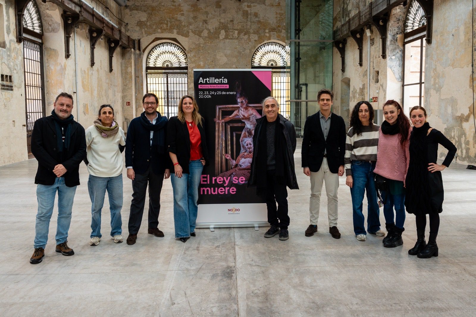 La compañía Atalaya presenta ‘El rey se muere’, una reflexión escénica sobre el poder y la humanidad