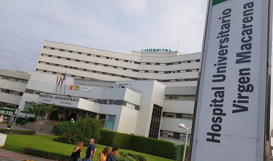 Cuatro afectados al incendiarse un cuadro de contadores en una vivienda de Burguillos