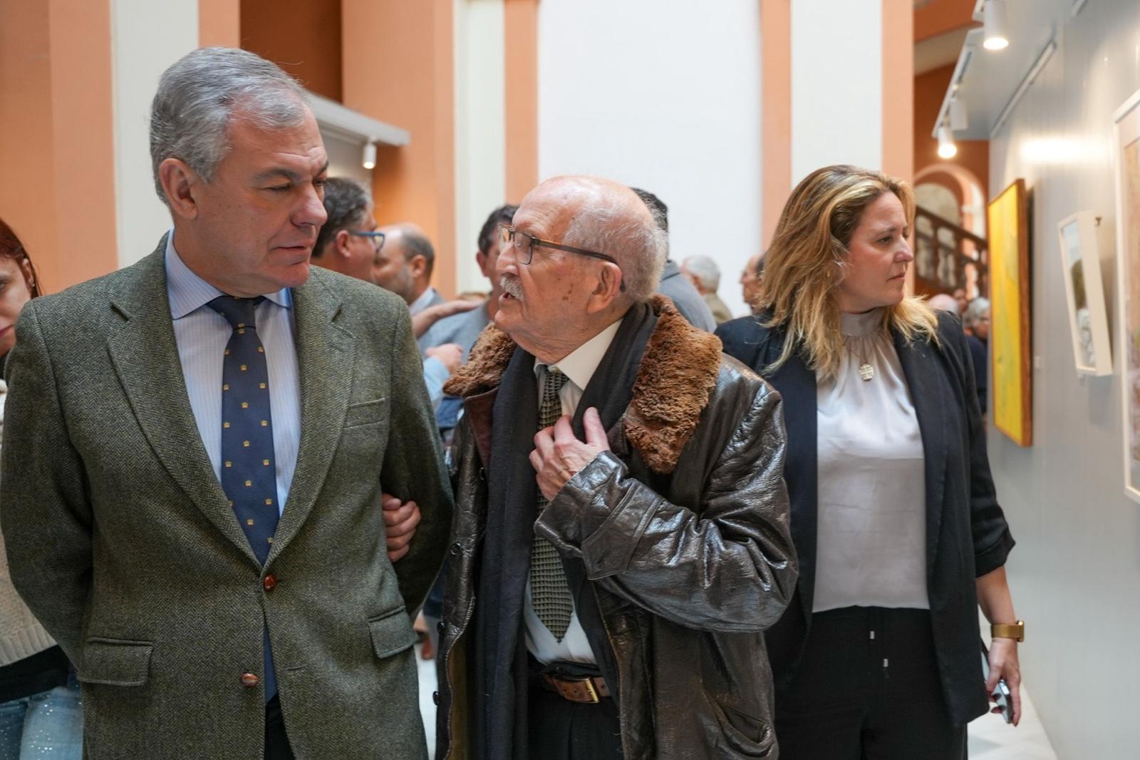 El alcalde Sanz inaugura la exposición ‘De Amicitia’ de José Luis Mauri y Joaquín González en la Casa Consistorial