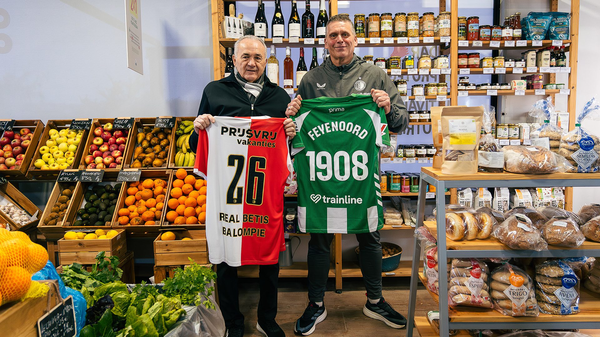 El Real Betis Balompié y el Feyenoord sellan una alianza por la sostenibilidad ambiental a través de Forever Green