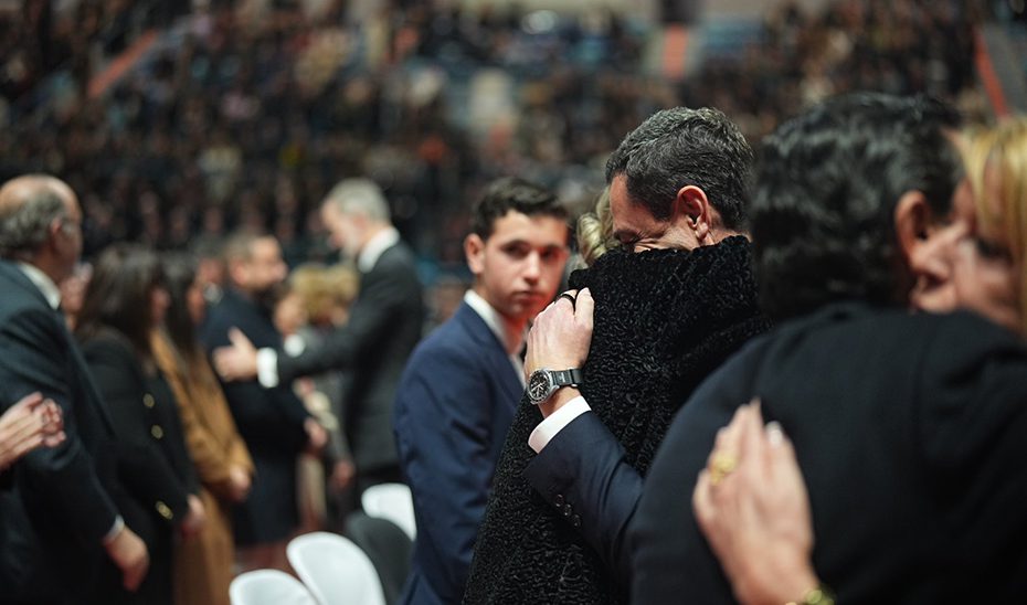 Andalucía arropa a las familias de las víctimas de Adamuz en el funeral presidido por los Reyes