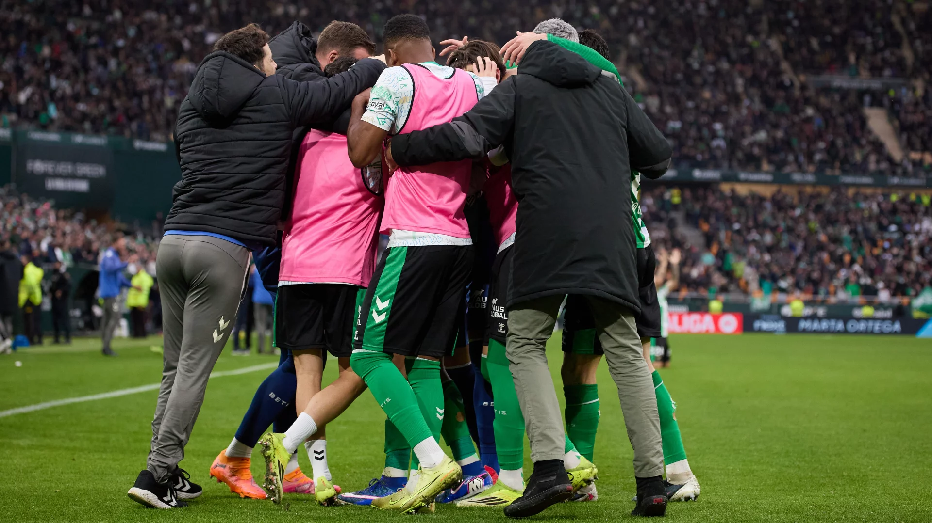 Gran victoria ante el Valencia (2-1)