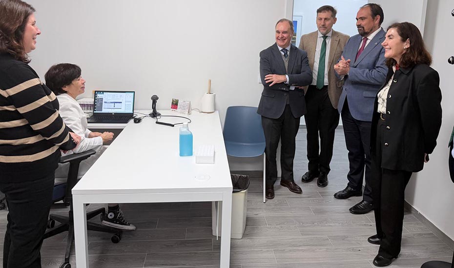 Empleo invierte más de un millón en el Centro de Salud Laboral de Sevilla para atender a 40.000 empleados públicos