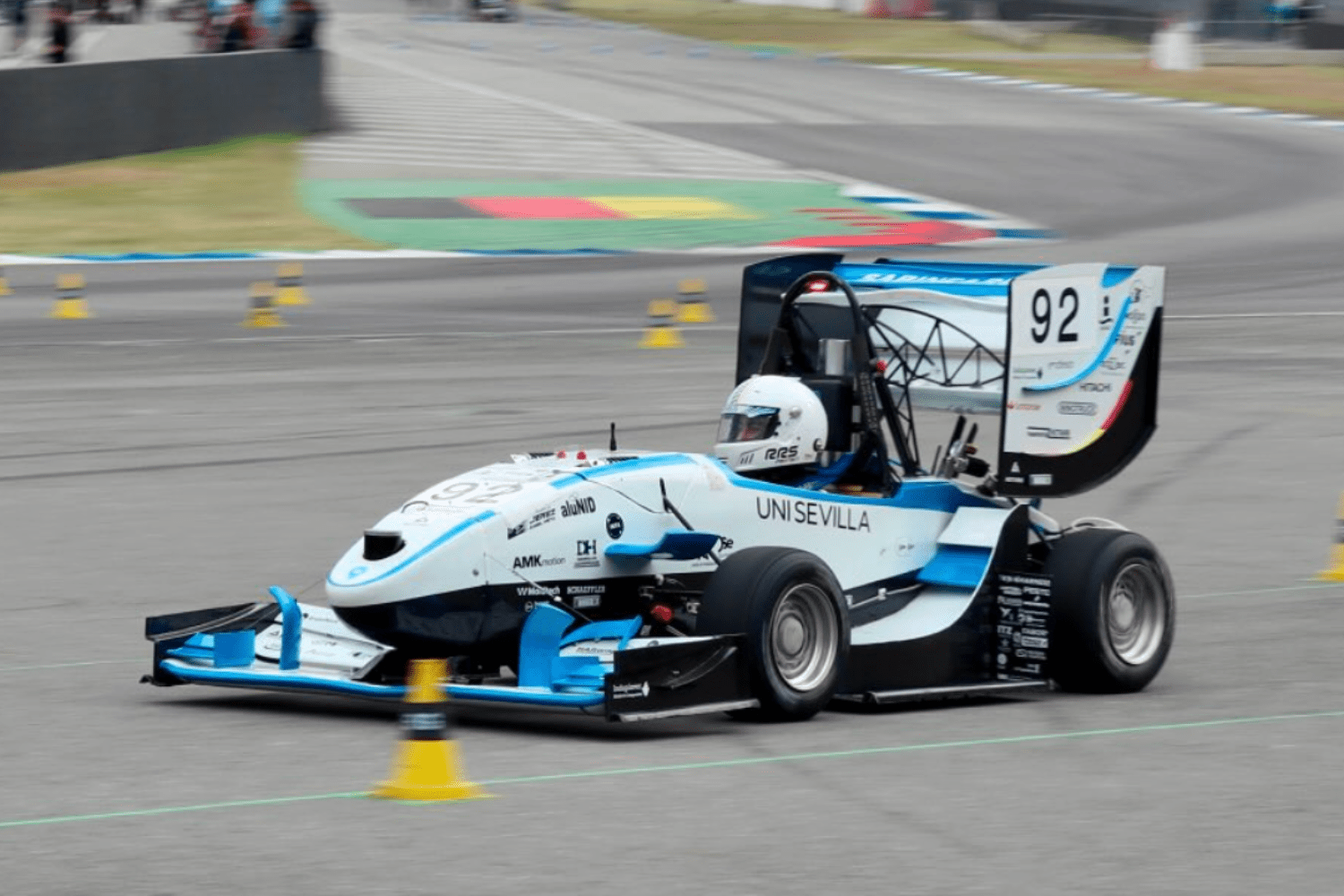 Entra en el mundo del automovilismo con ARUS Andalucía Racing Team