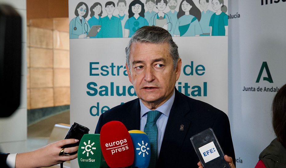 Andalucía inicia la vacunación gratuita frente al rotavirus y adelanta la triple vírica a los dos años