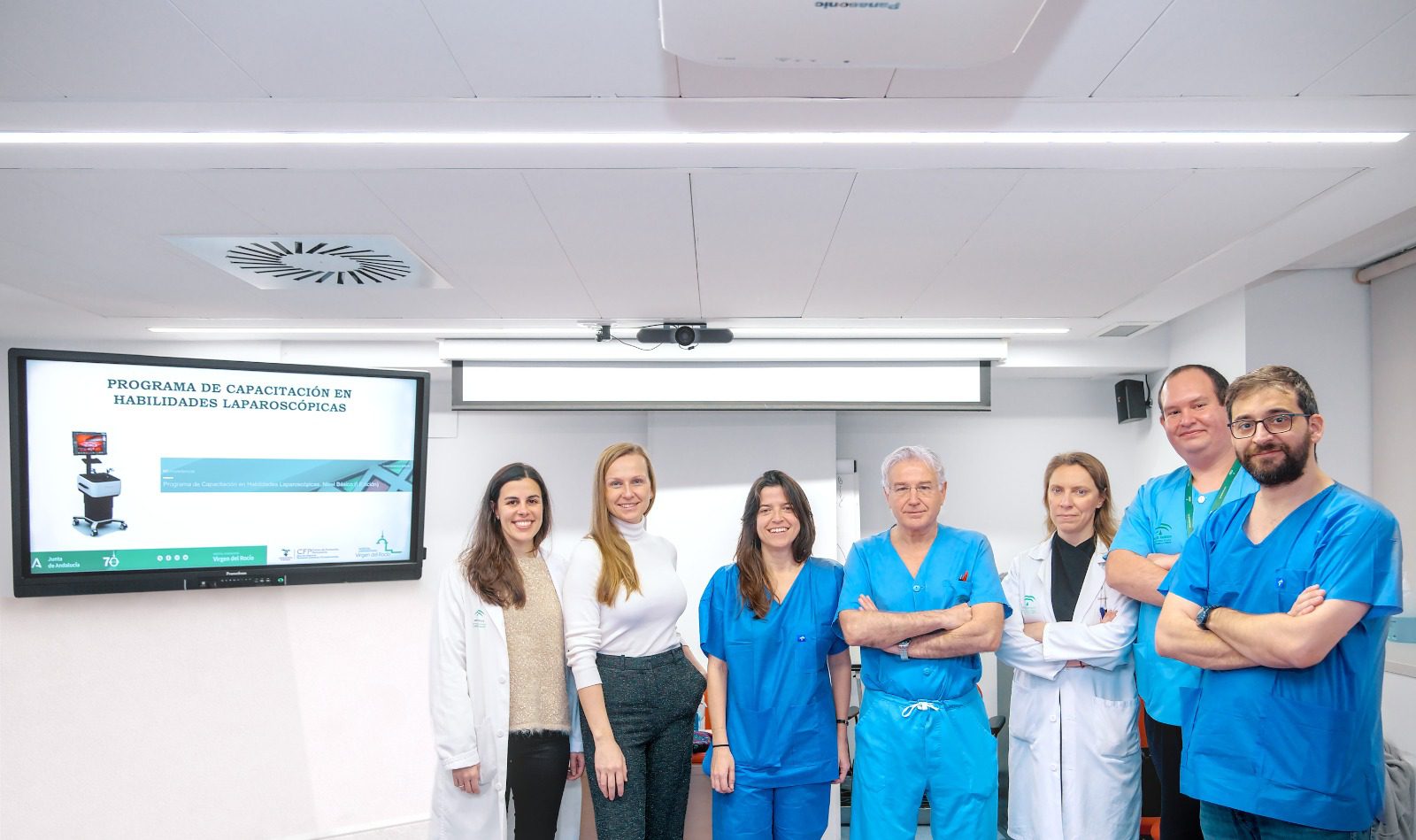 La US y el Hospital Virgen del Rocío crean un programa pionero de adiestramiento de cirujanos