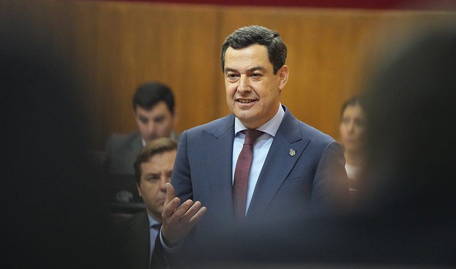 Moreno destaca “la grandeza del pueblo andaluz” con las víctimas de Adamuz y los afectados del temporal