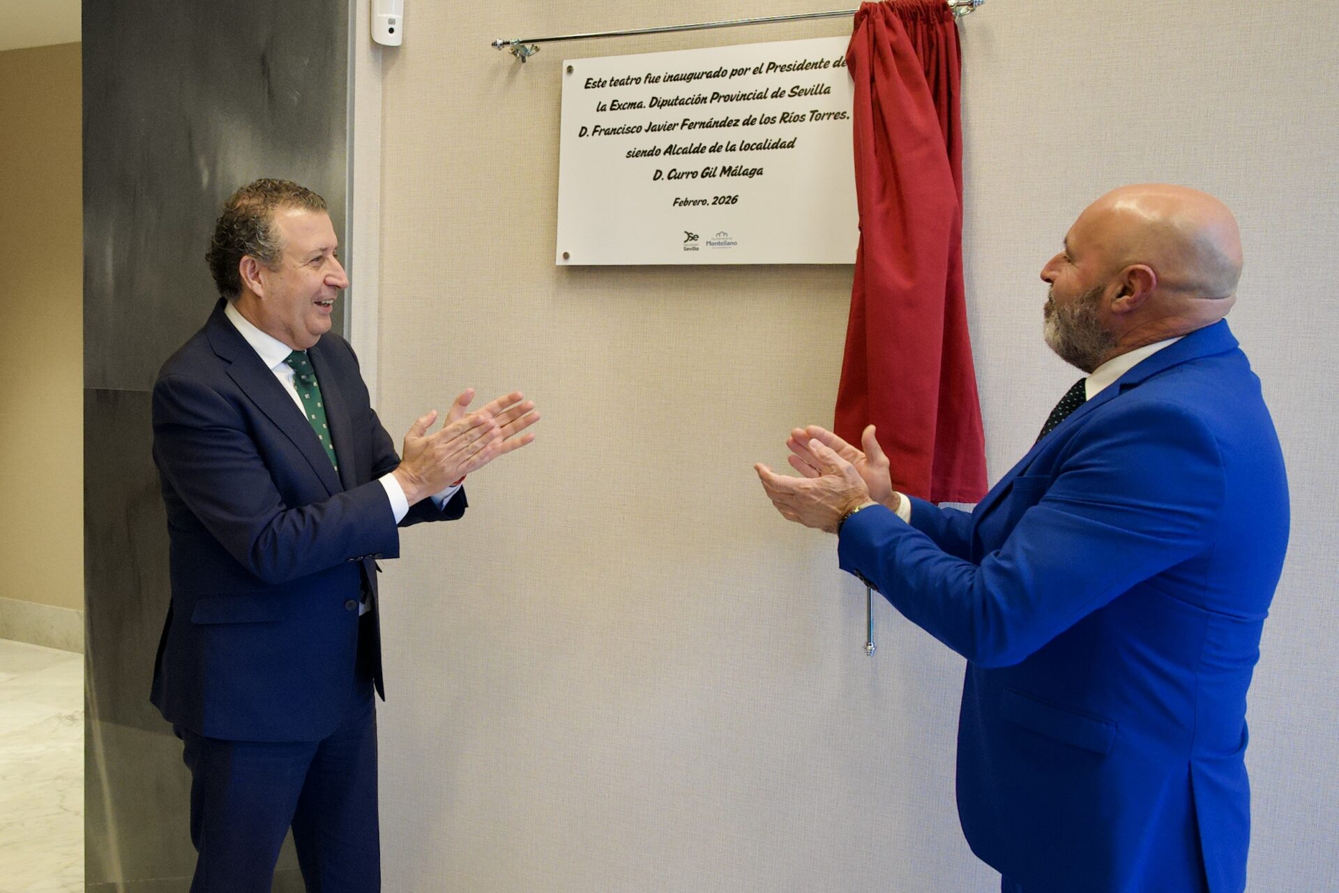Javier Fernández y Curro Gil inauguran en Montellano el Teatro Municipal ‘José María Pérez Orozco’