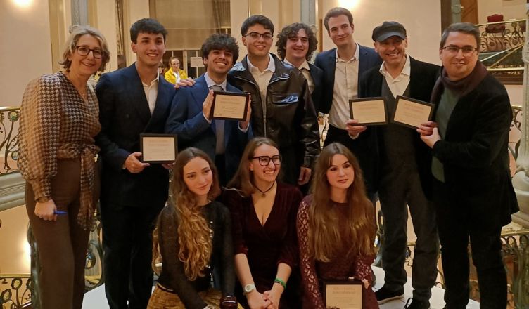 La Universidad Loyola recibe cinco galardones en los Premios Nacionales de Teatro Universitario 2025