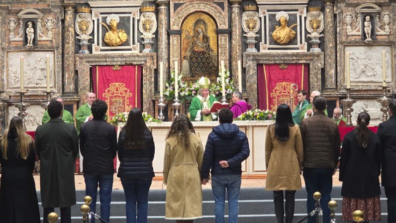 «Cristo es el fundamento del amor que se vive en el matrimonio y la familia»