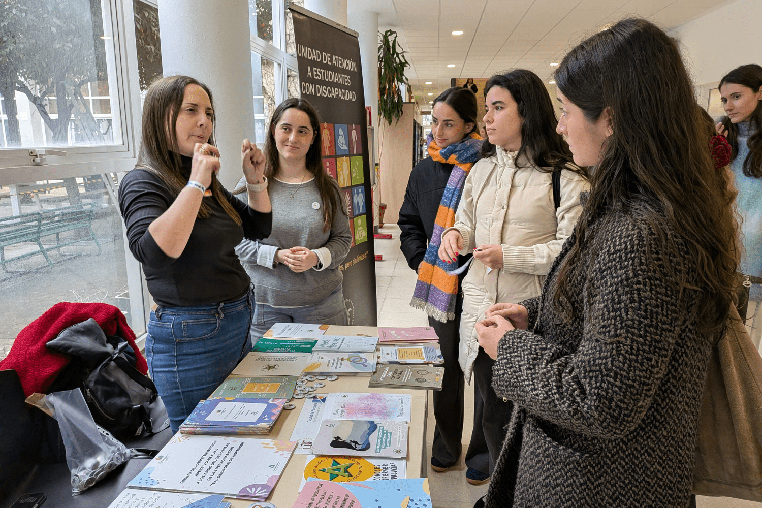Recursos y acompañamiento para estudiantes con Síndrome de Asperger