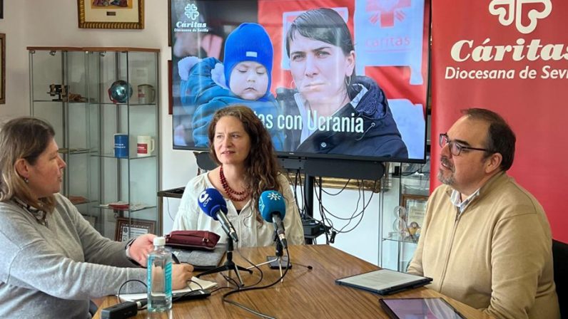 La presidenta de Cáritas Ucrania, Tetiana Stawnychy, agradece la solidaridad sevillana y pide mantener el apoyo.