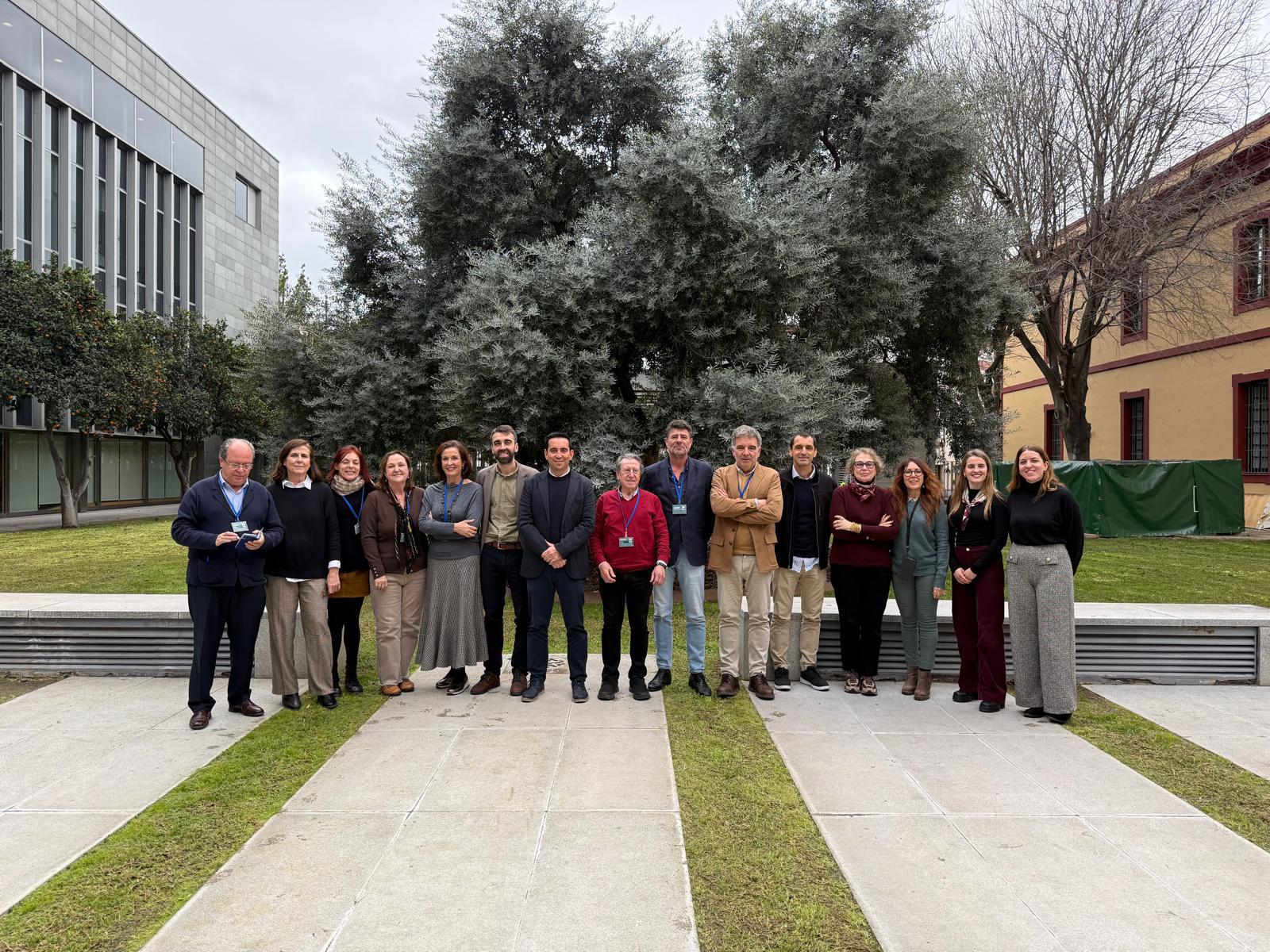 La Diputación de Sevilla falla los premios a los mejores aceite de oliva virgen extra de la campaña 2025-2026