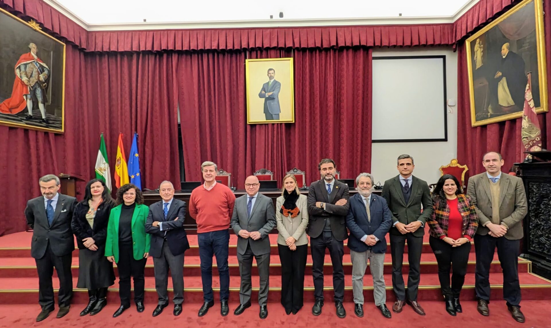 Conferencia ‘El Palacio de la Dueñas y la Duquesa Cayetana de Alba en su Centenario (1926-2014)’