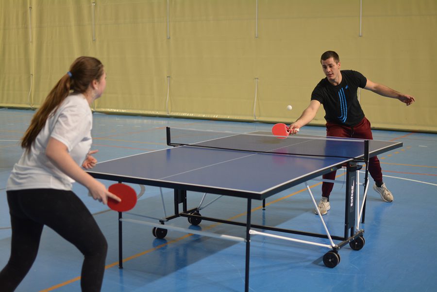El CDU Los Bermejales acoge el I Torneo de Tenis de Mesa del segundo cuatrimestre
