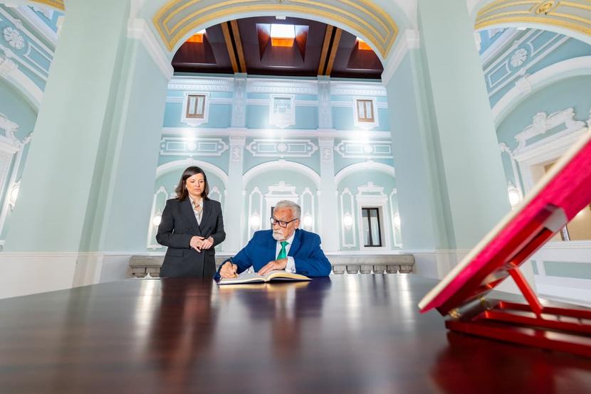 El Defensor del Pueblo Andaluz y la alcaldesa de San Fernando coinciden en reforzar derechos y servicios públicos ante la ciudadanía
