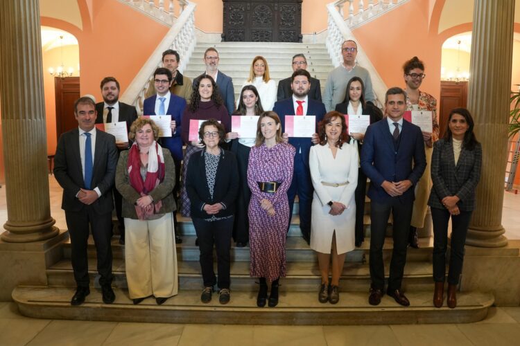 Las egresadas de la UPO Reyes Lanchas y Macarena Heredia, Premio Joven a la Cultura Científica 2025   Otorgado por el Ayuntamiento de Sevilla y el Consejo Superior de Investigaciones Científicas (CSIC)