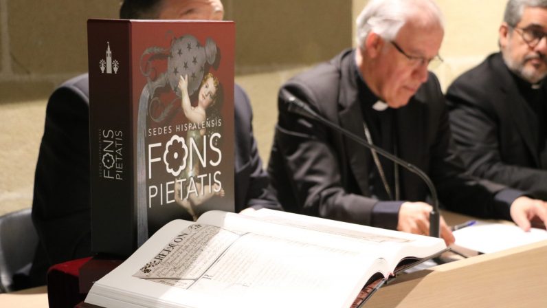 El arzobispo de Sevilla califica la Catedral como «fuente de piedad que sigue manando un abundante caudal de fe»