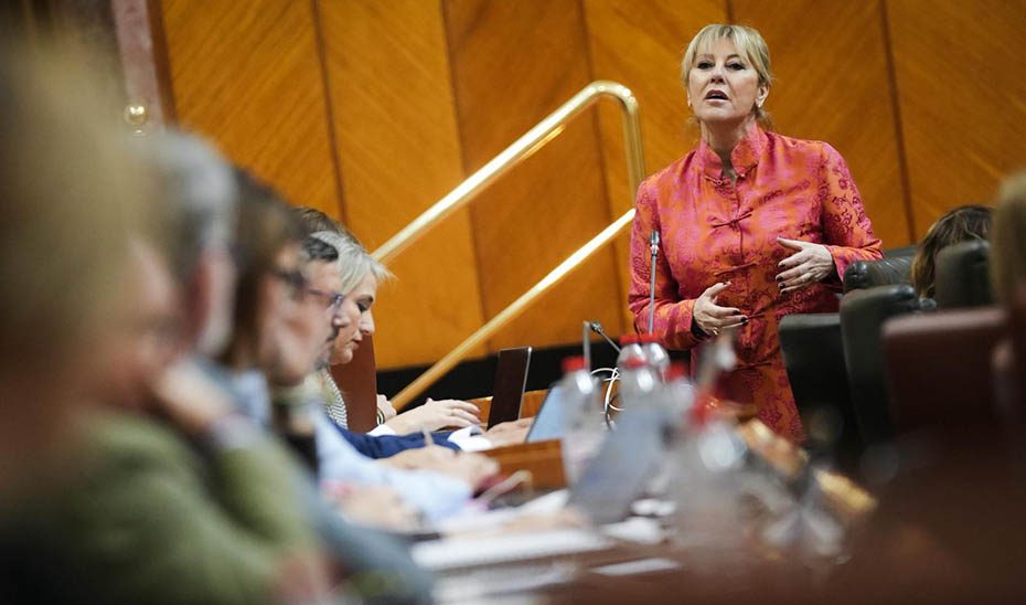 Andalucía consolida su solvencia financiera y refuerza la bajada de impuestos a las familias