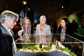 La exposición ‘El milagro que nació del agua’ profundiza en los valores históricos y patrimoniales de los jardines del Generalife y la Alhambra