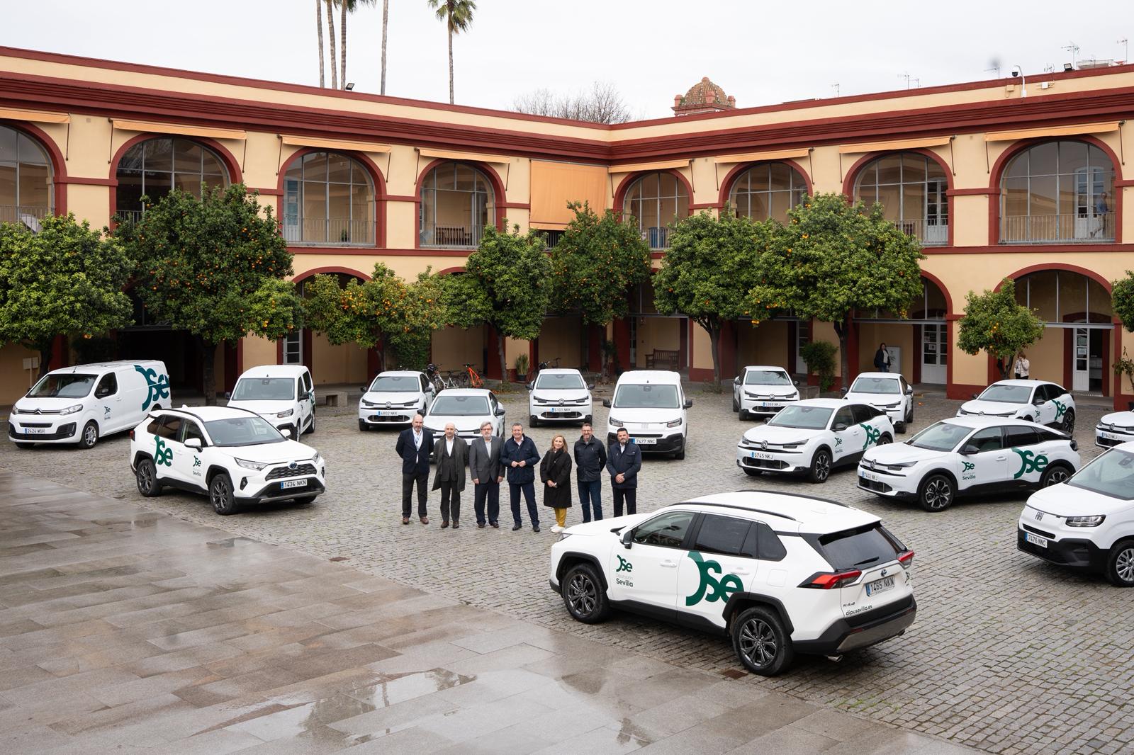 La Diputación renueva su flota de vehículos para prestar mejores servicios a los municipios