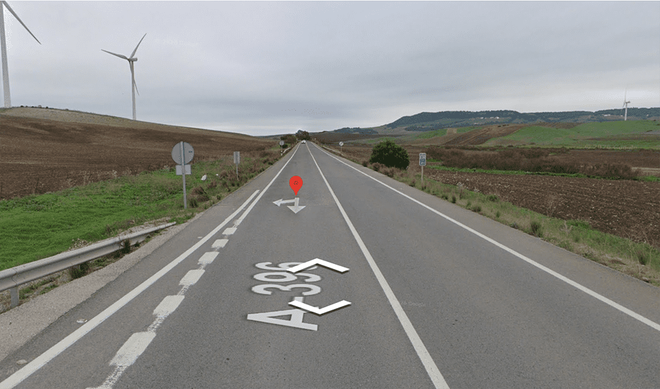 Muere una persona y tres resultan heridas en un accidente de tráfico en la A-396 en Vejer