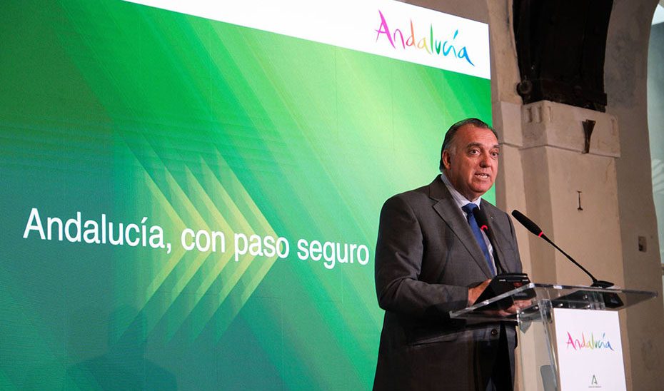 La Junta presenta Andalucía Convention Bureau para coordinar y potenciar el  turismo de congresos