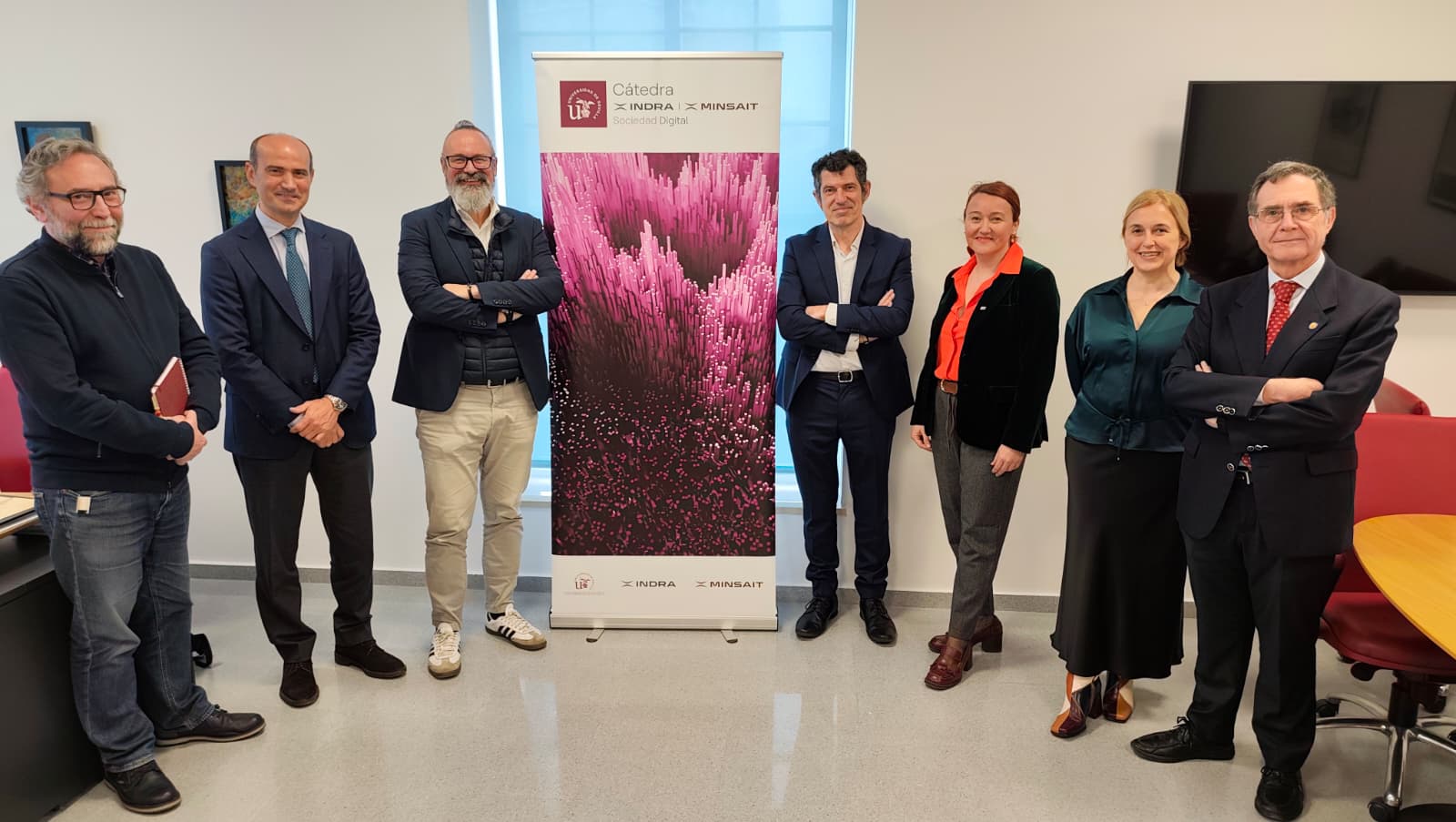 La US e Indra Group refuerzan su alianza estratégica renovando la Cátedra Indra Sociedad Digital