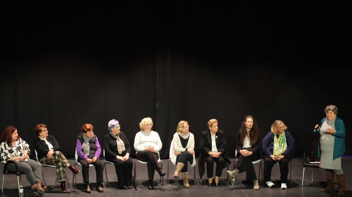 Las voces de las mujeres, protagonistas en el Teatro Municipal