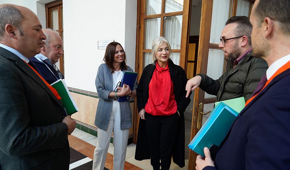 La Junta retoma el proyecto del nuevo acceso a La Puebla de Cazalla desde la autovía A-92