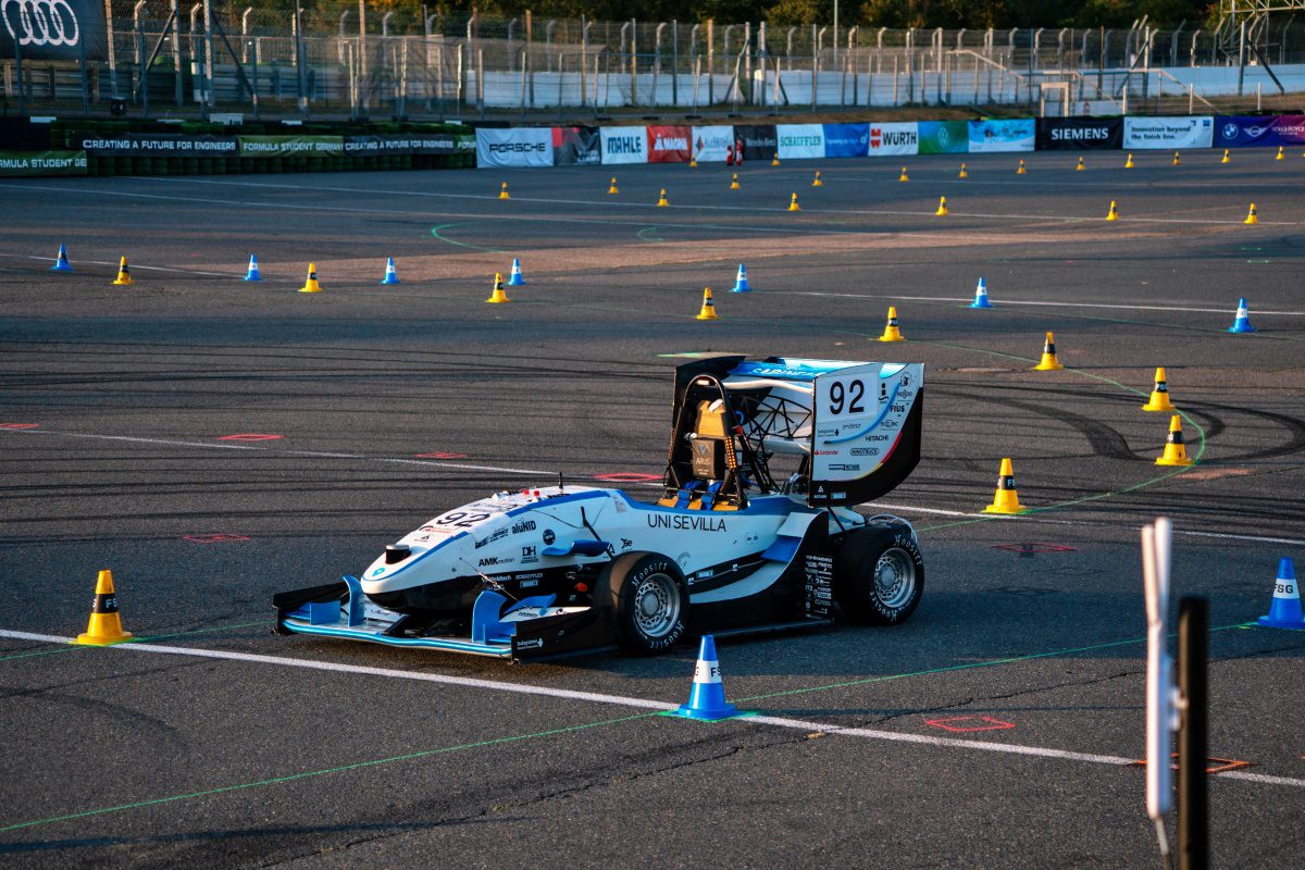 ARUS muestra el desarrollo del primer monoplaza impulsado por hidrógeno verde de España