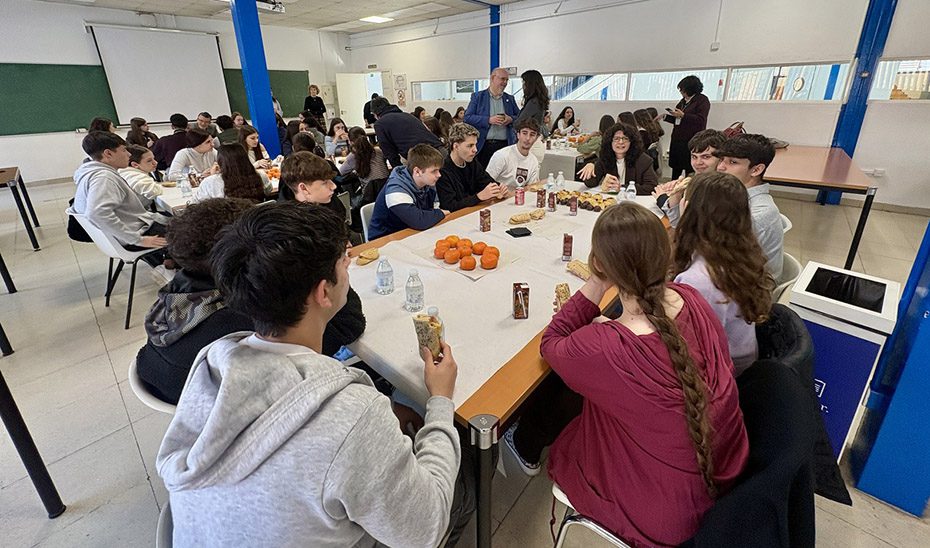 Andalucía celebra el Día Internacional de las Matemáticas con Cafés con Ciencia y visitas divulgativas