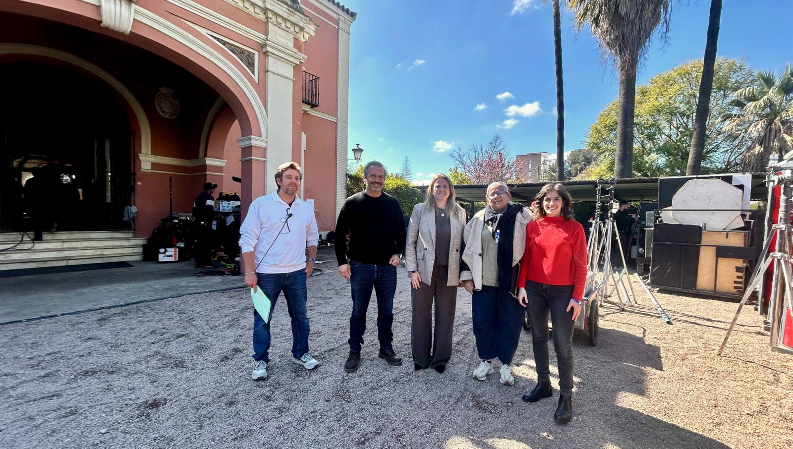 Sevilla acoge el rodaje de la miniserie internacional de Netflix, ‘La edad de la inocencia’