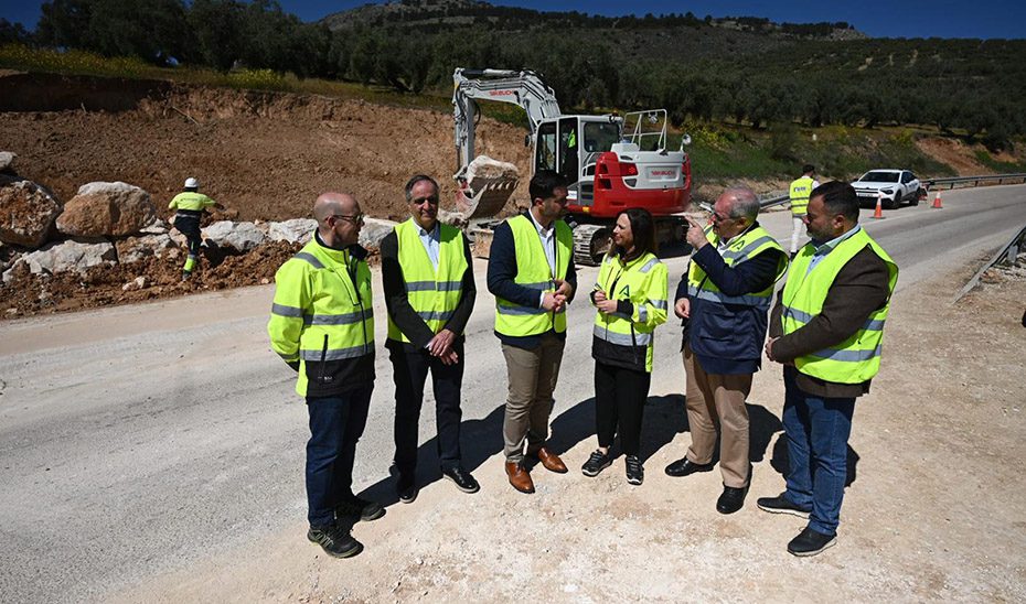 La Junta invierte 4,6 millones de euros en reparar los daños de las carreteras del Poniente granadino