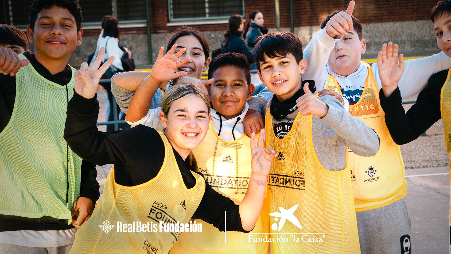 La Fundación «la Caixa» impulsa el proyecto deportivo ‘Deporte por Refugio’